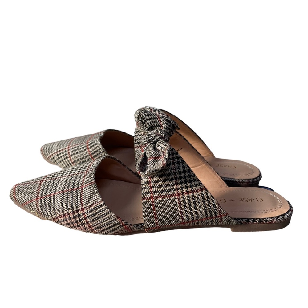 Chase & Chloe Bow Slip Ons - Picture 4 of 7